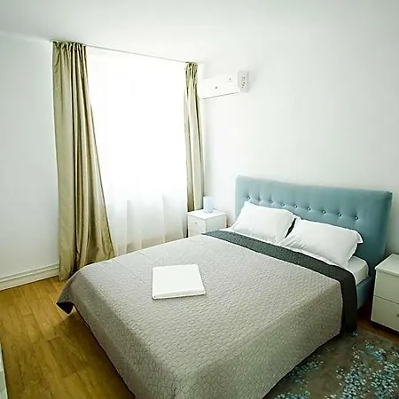 Aparthotel Dp Pipera
