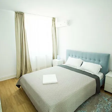 Aparthotel Dp Pipera